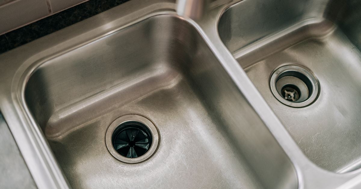 How to Remove Grease From Kitchen Sink Drain
